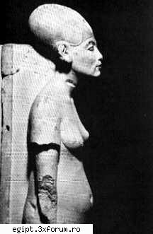 Akhenaton & Nefertiti - Nefertiti - trecuta de prima tinerete - POZE