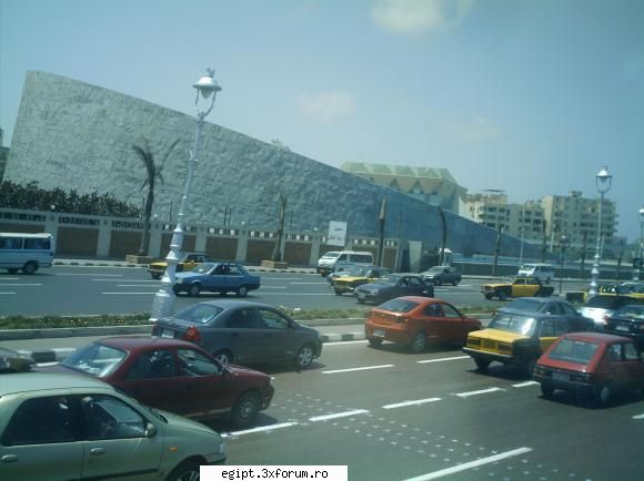 Alexandria - "perla Mediteranei" - Biblioteca din Alexandria plus traficul de la - Egiptul modern