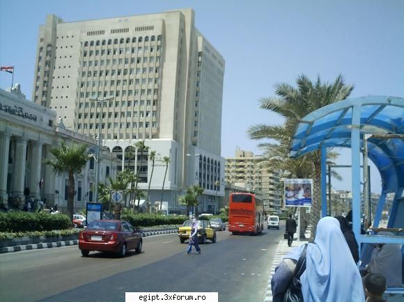Alexandria - "perla Mediteranei" - Iata si autobuzul etajat de care va spuneam - Egiptul modern