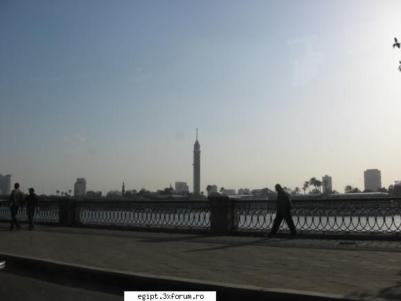 nilul .... si turnul nationale .... cairo in anul 2008