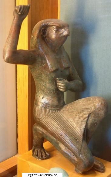 Horus - Horus, fiul lui Isis şi al lui Osiris, zeu - Zeii