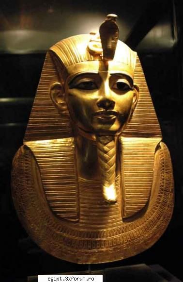 masca. mormantul intact a lui  psusennes.