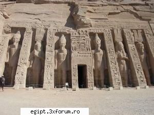 Nefertari - Temlul lui Nefertari dedicat in cinstea lui Hathor - Reginele Egiptului antic