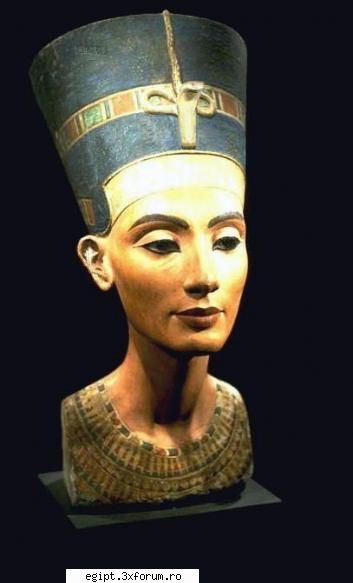 Nefertiti - bustul lui nefertiti - Reginele Egiptului antic