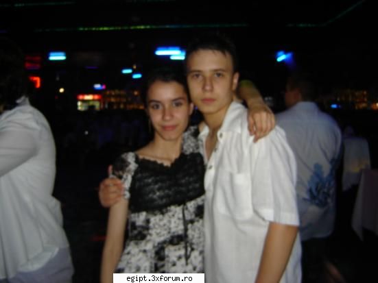 Poze cu userii forumului ! :) - una de la banchet cu un prieten foarte bun - Sa ne prezentam!