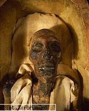 mummy - Khensthoth - POZE